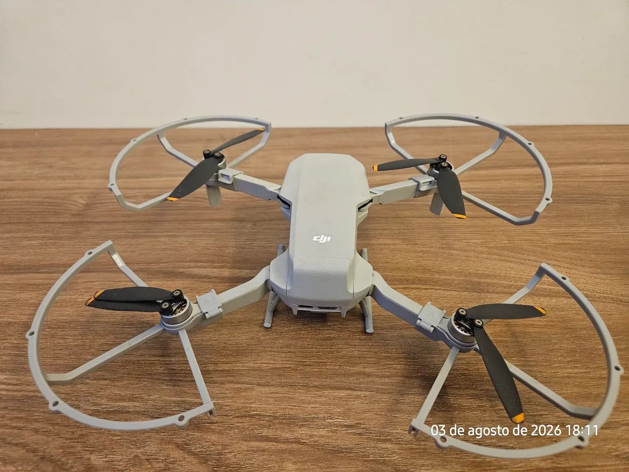 Drone dji mini 2 se + protetor de hélice e suporte de pouso - Foto 4