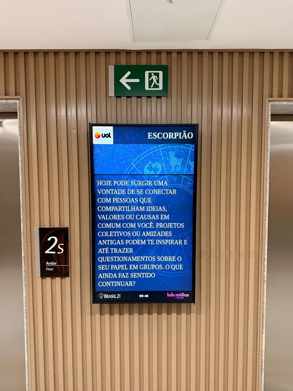 Monitores e Telas Corporativas - Foto 2