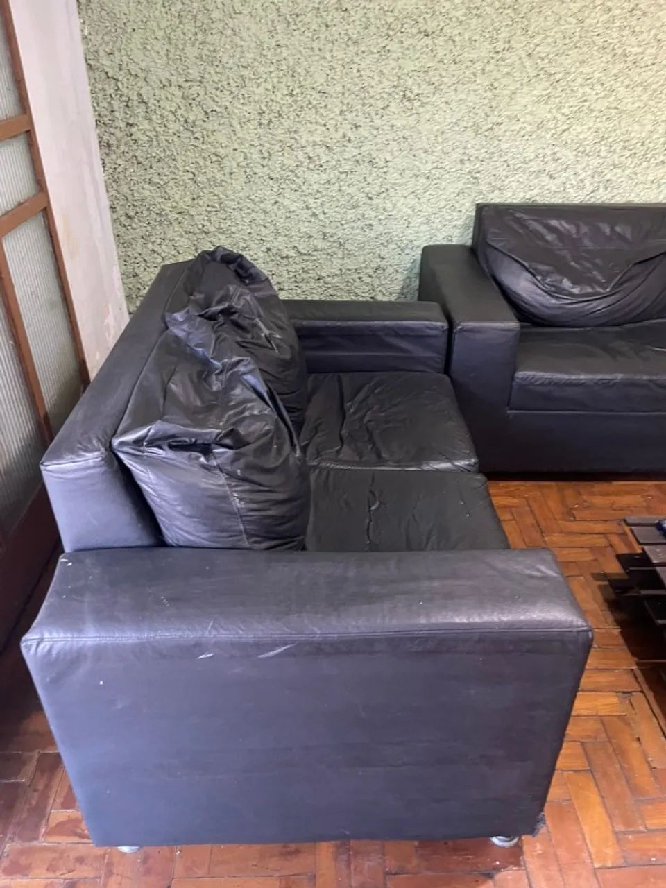 Sofá de Couro Preto (Novo) - Foto 3