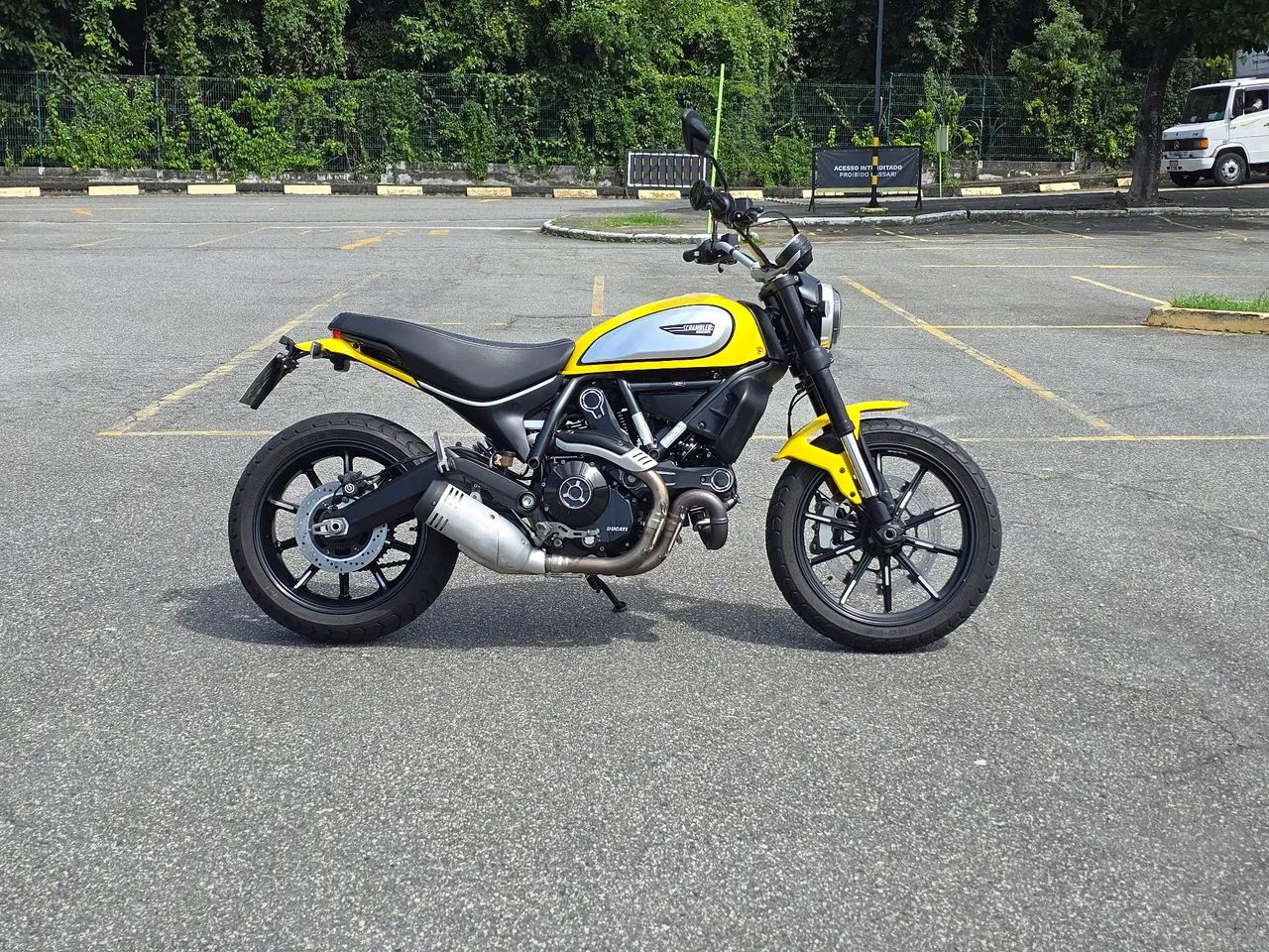 Scrambler Ducati Icon 2021 - Foto 2