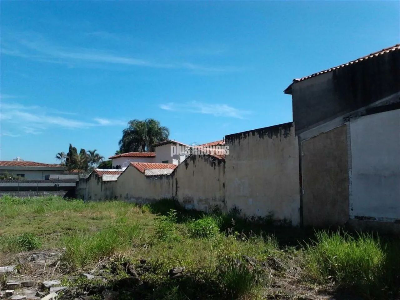 Amplo Terreno em Zona Estritamente Residencial - Foto 4