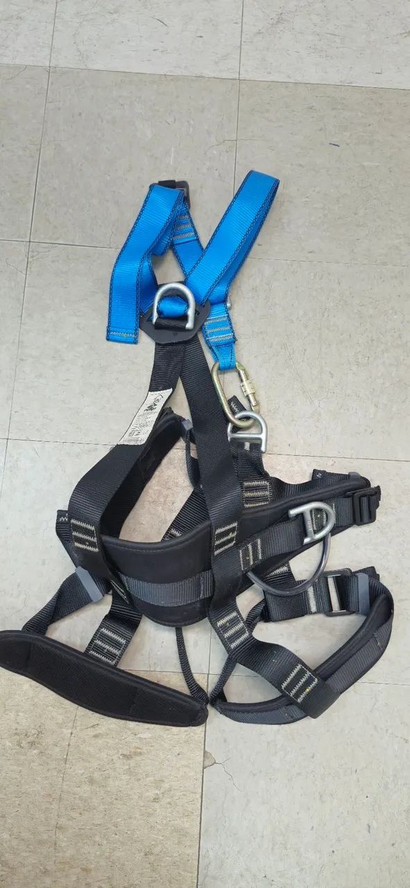 Vende-se um Cinto de Segurança Trabalho Altura