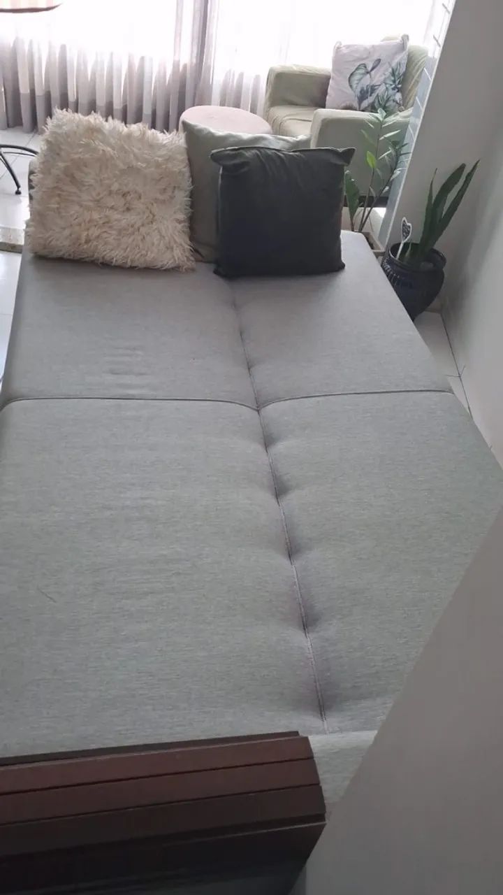 Sofá de boa qualidade com pequena avaria * R$ 450,00  - Foto 2