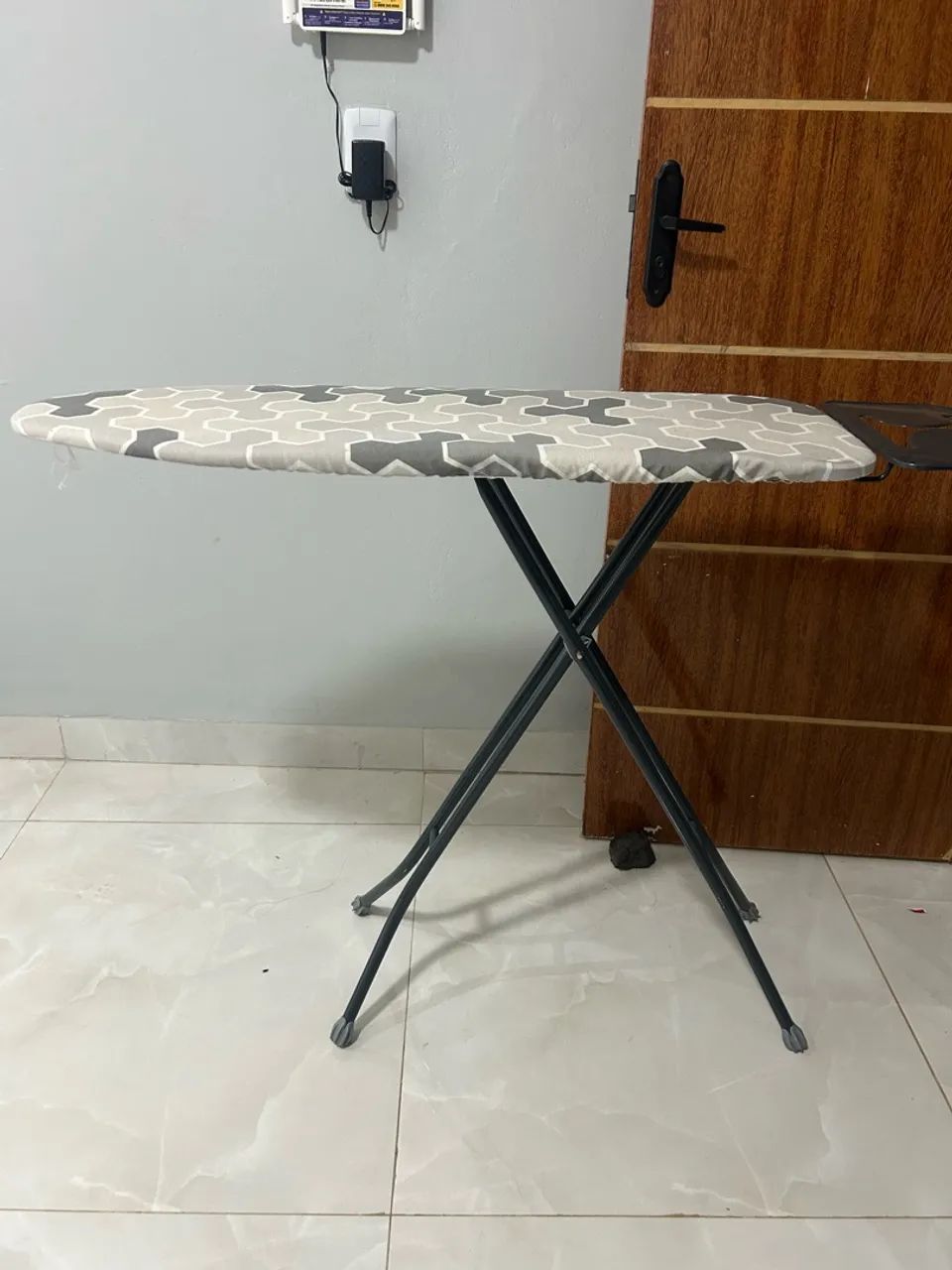 Tábua de Passar Roupa  - Foto 3