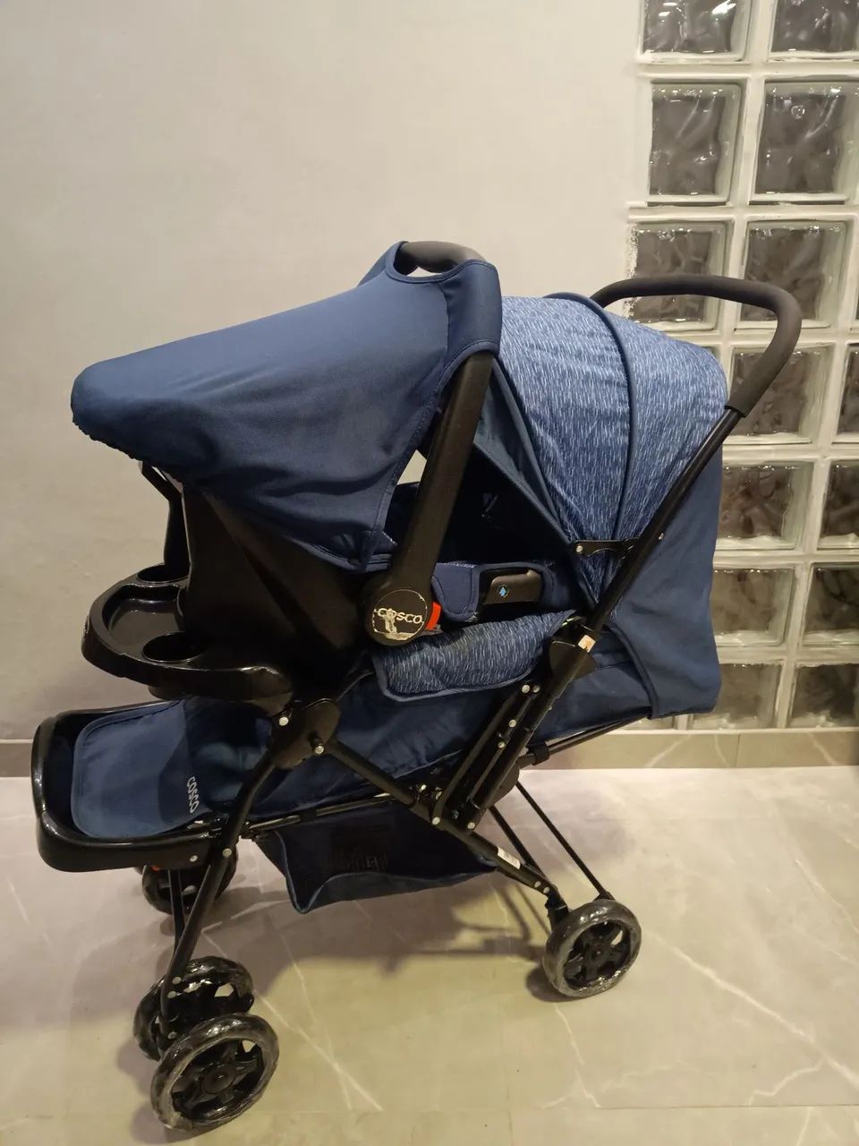 CARRINHO DE BEBÊ E BEBÊ CONFORTO SEMI NOVO!  - Foto 2