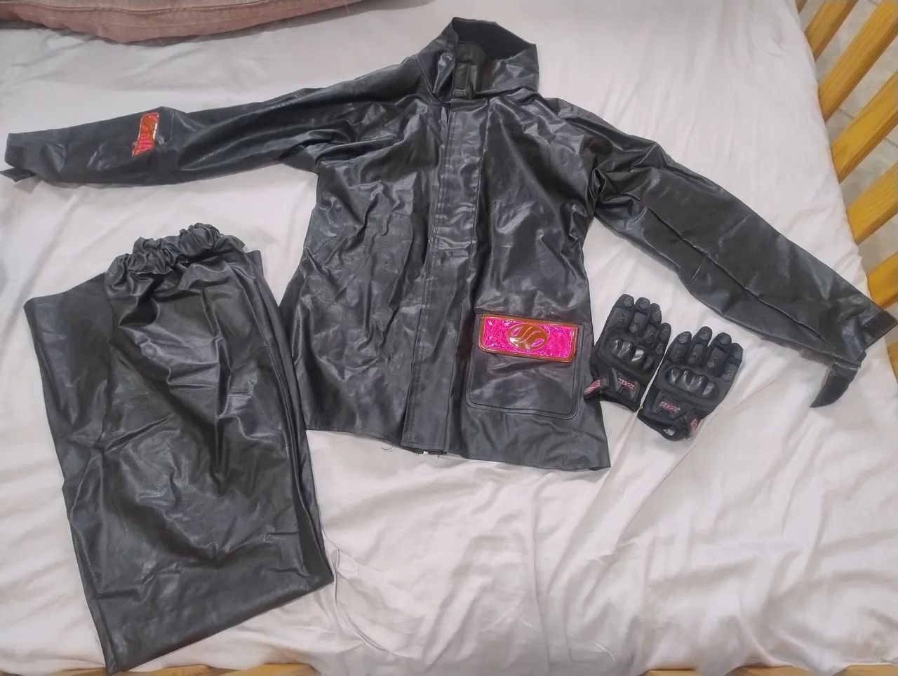Kit motociclista feminino (capa, bota, casaco de proteção e luva) - Foto 2