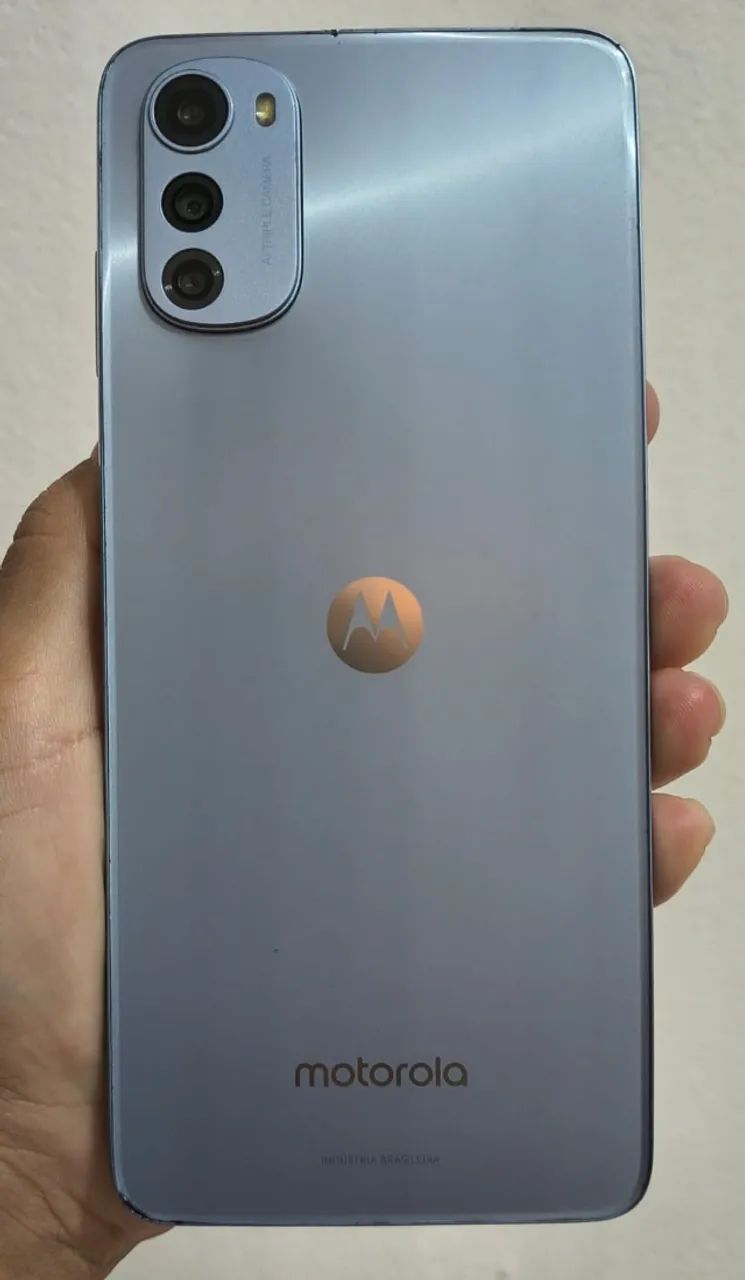 Celular Motorola E32