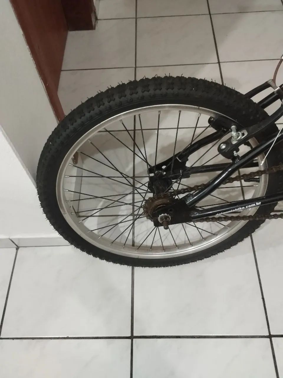 Vendo bicicleta Infantil Aro 20  - Foto 3
