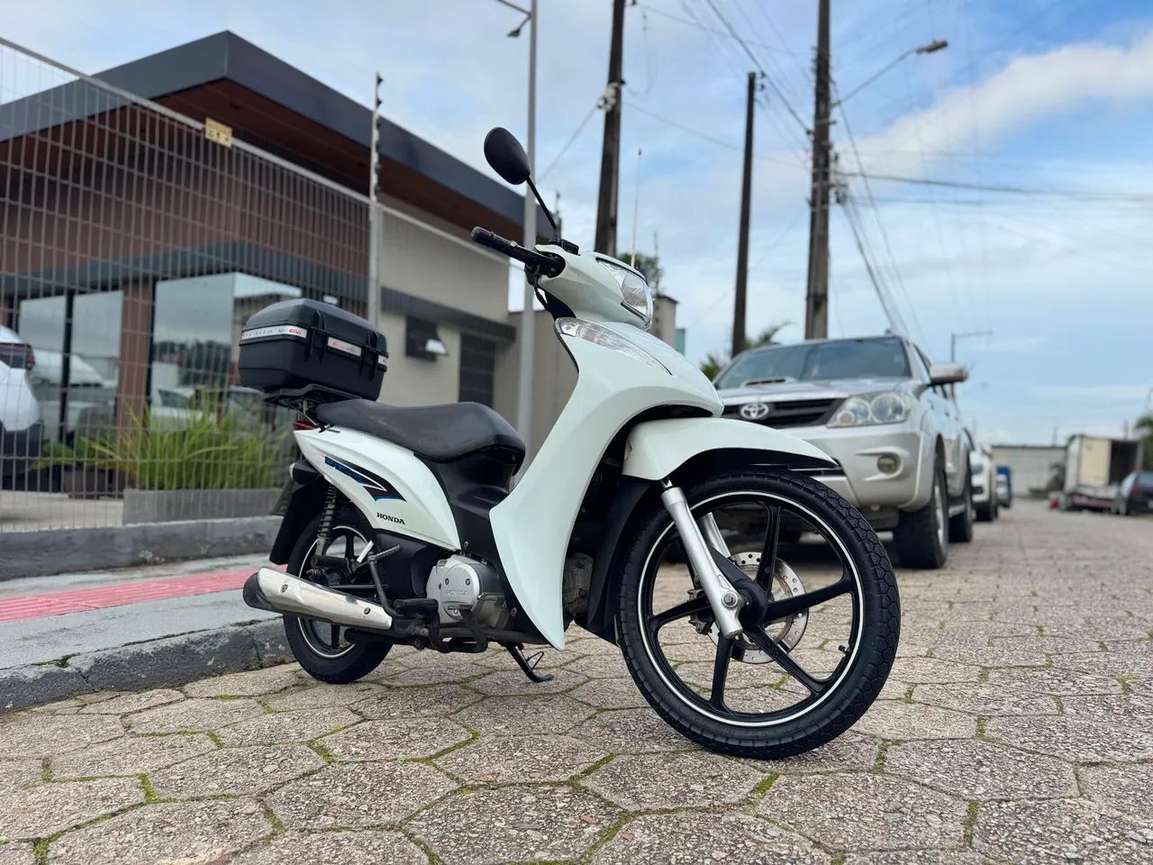 Biz 125 EX 2°dona - Foto 5