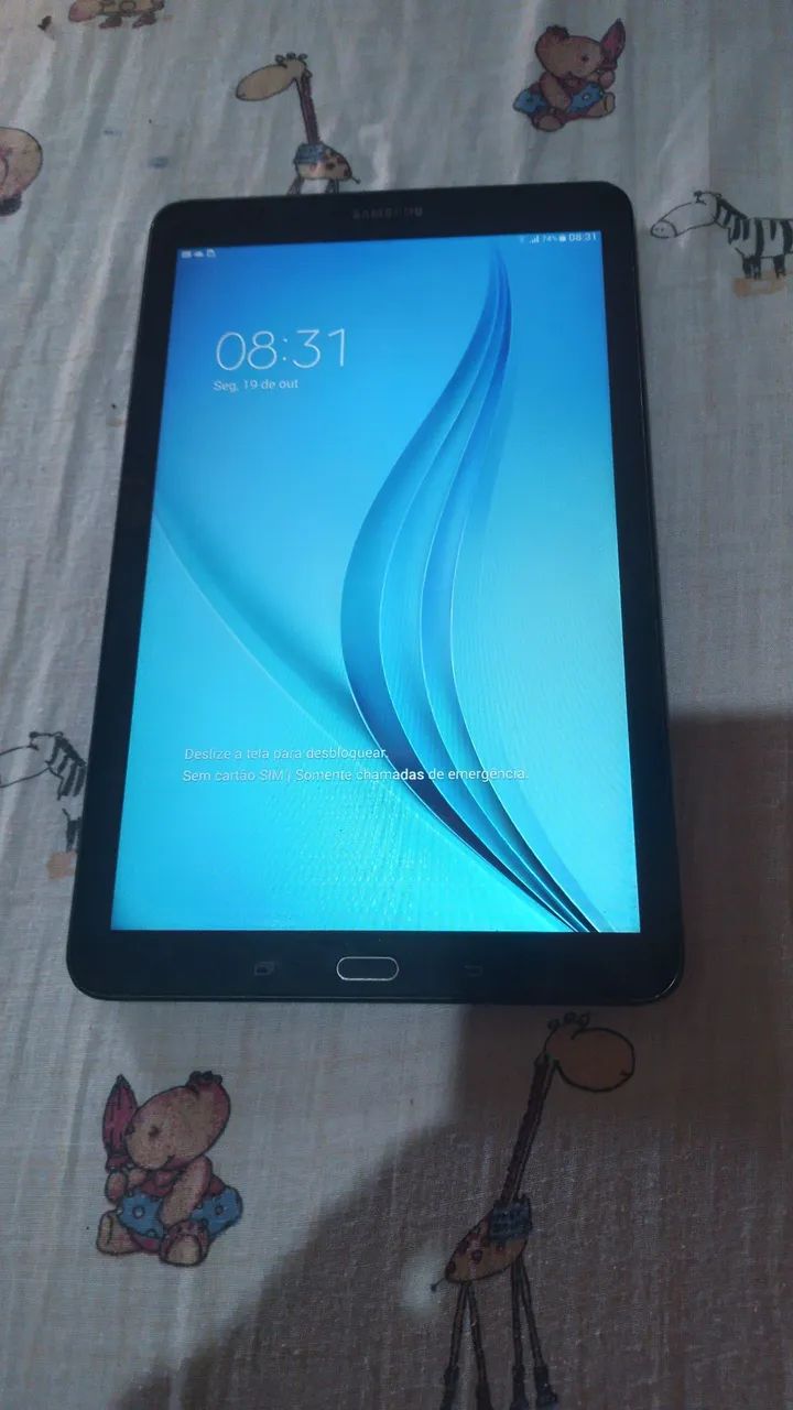 Vende se um Tablet Samsung Tab E  - Foto 3