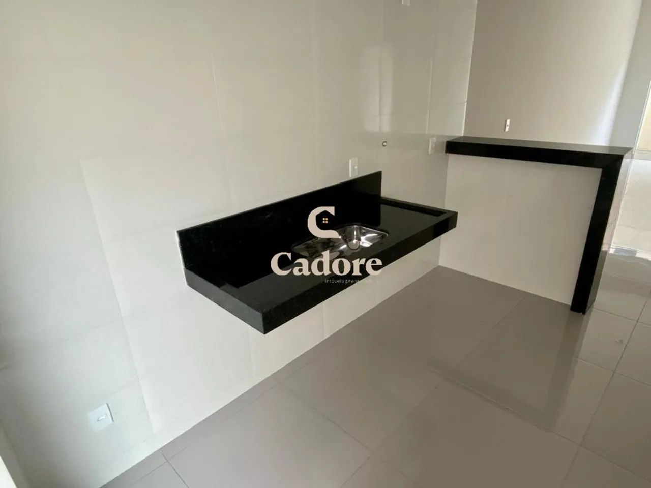 Casa Nova com 2 Quartos e Porcelanato no Shopping Park - Foto 4