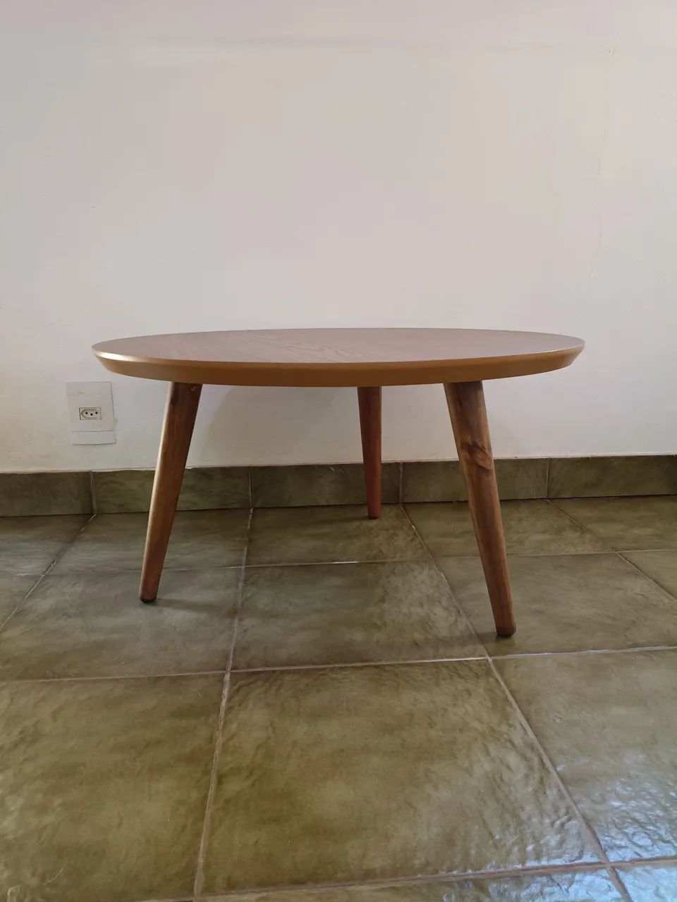 Mesinha centro redonda