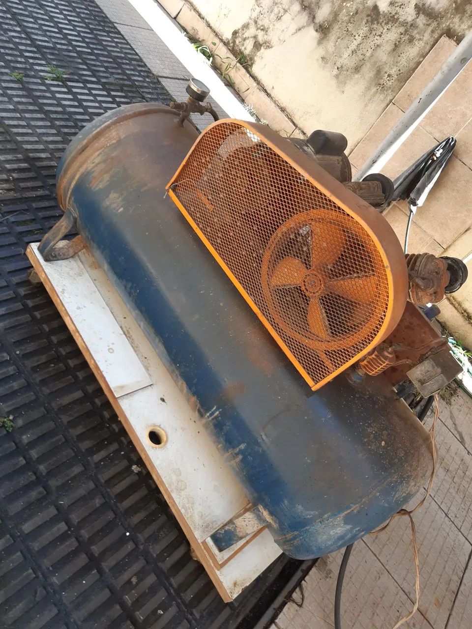 Compressor schulz 1500 pra levar! - Foto 2