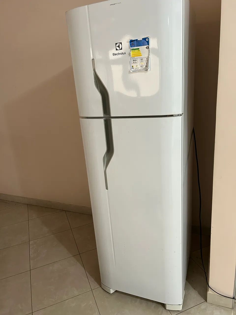Geladeira Eletrolux 220W - Foto 5