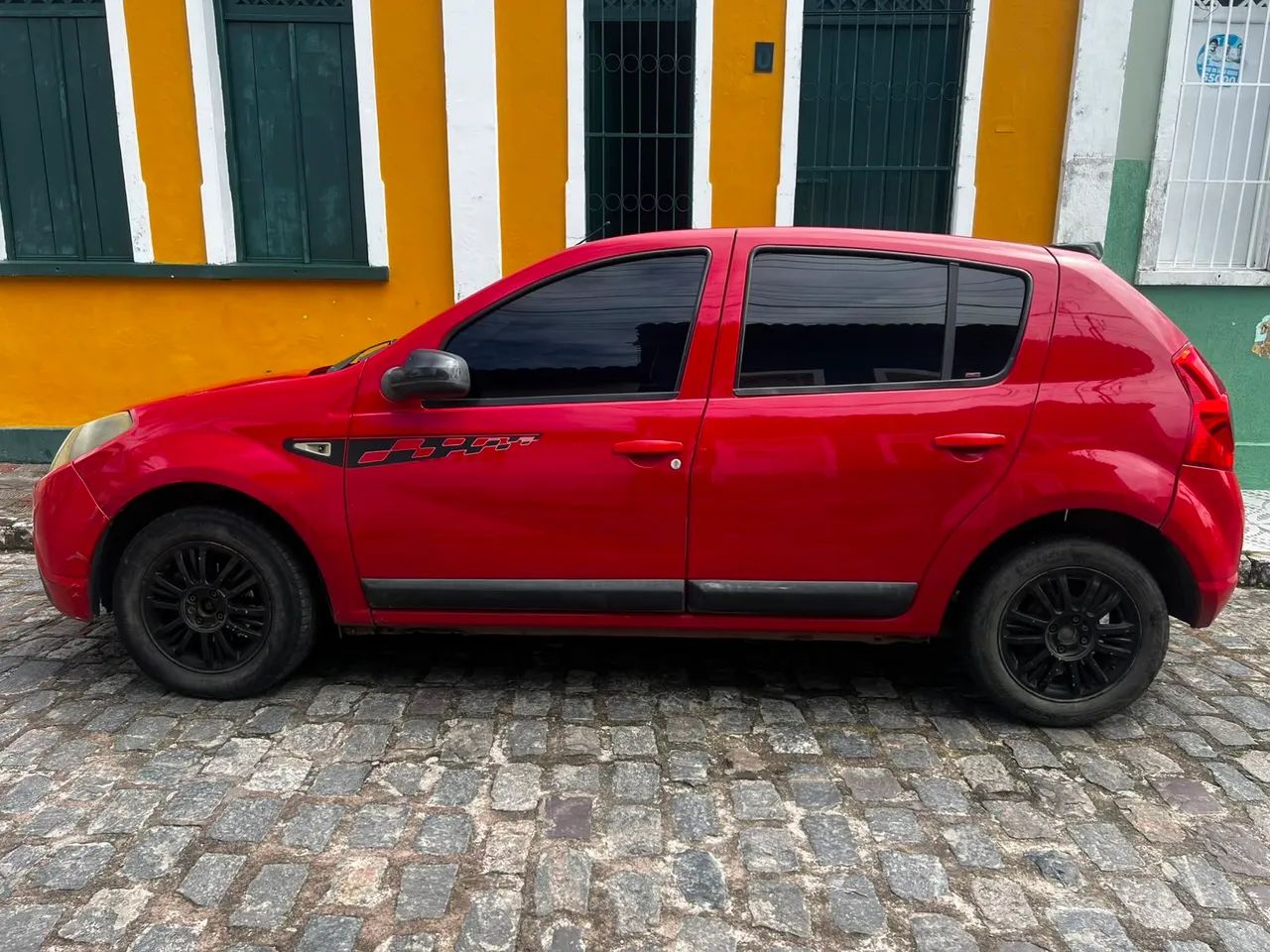 Renault Sandero 2011