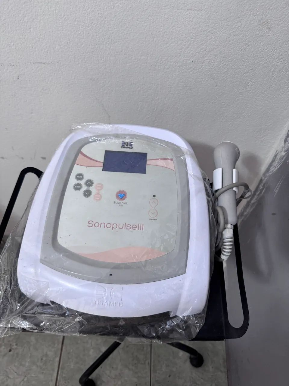 Aparelho ultrassom 