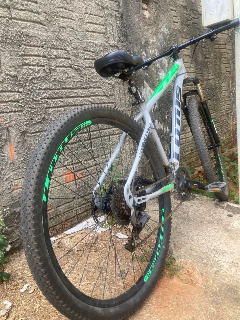 Vendo essa bicicleta ou troco em bike montadinha - Foto 3