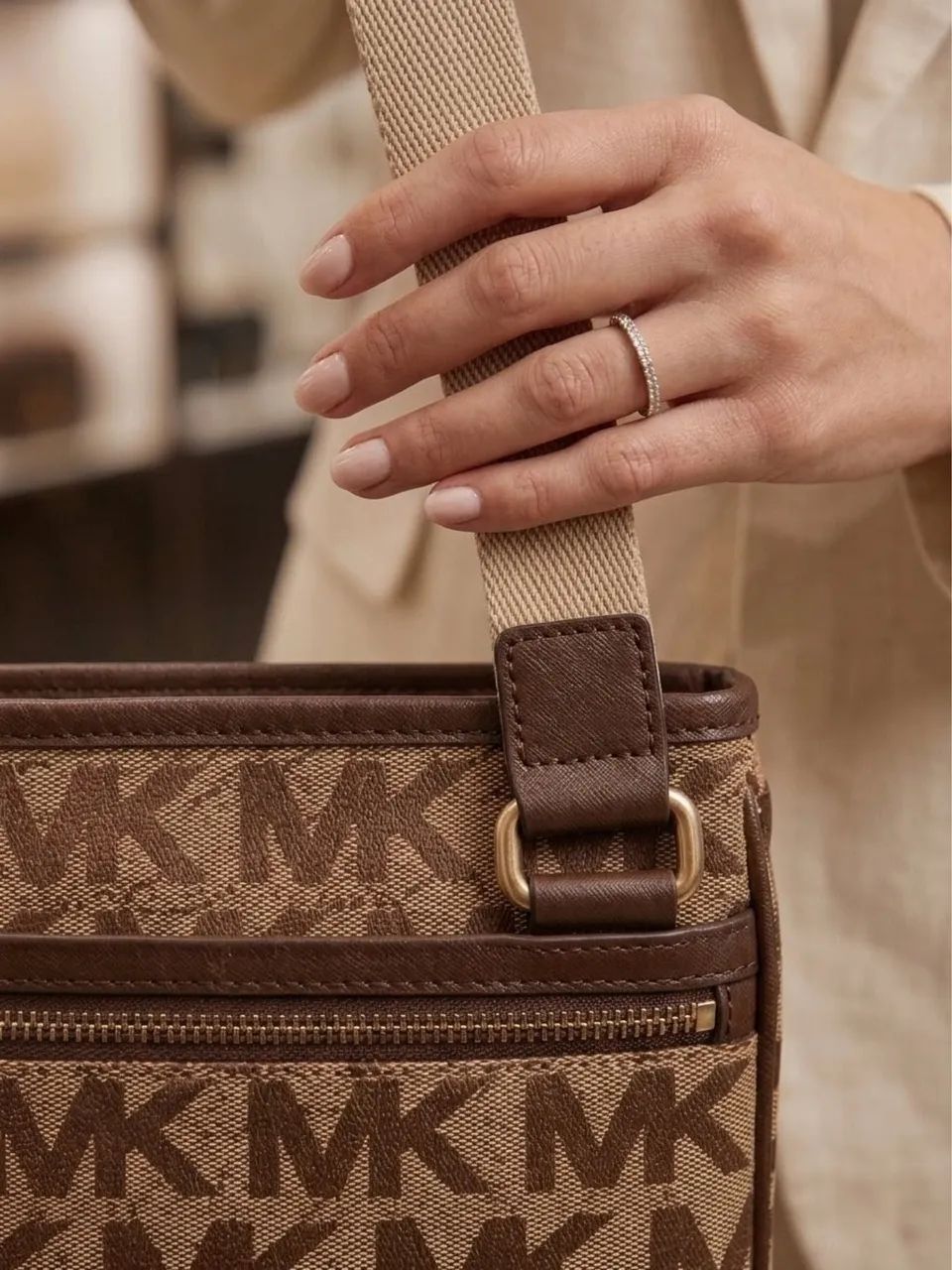 Bolsa tiracolo Michael Kors - Foto 2