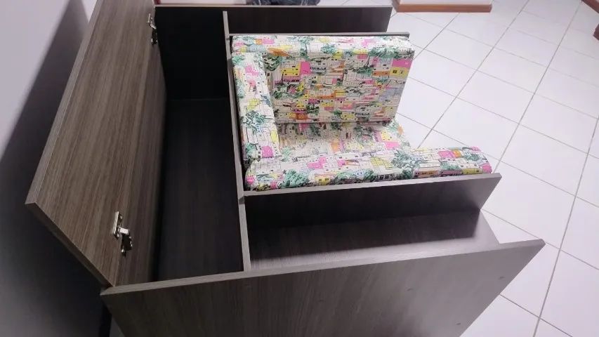 Poltrona Porta Livros com Baú - Foto 4