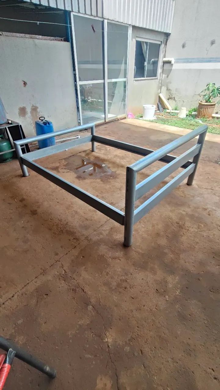 Cama de Casal de Ferro Sem Colchão  - Foto 2