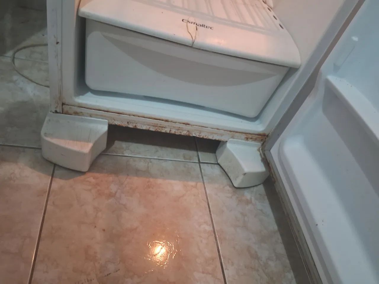 Geladeira  400 R$ - Foto 5