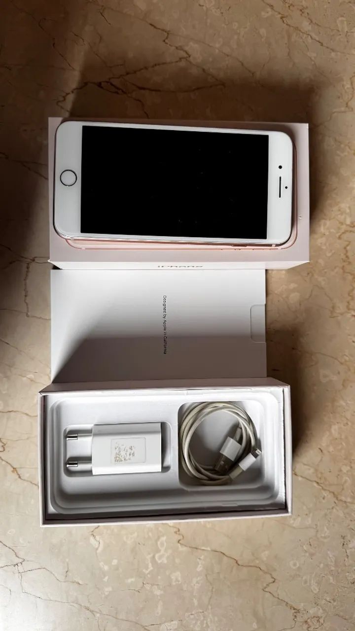 Oportunidade IPhone 8 Plus Novinho 