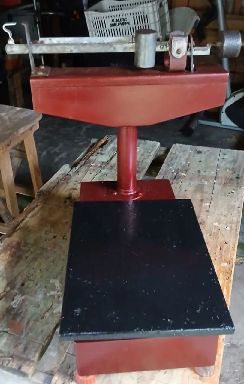Balança de coluna (150 kg)