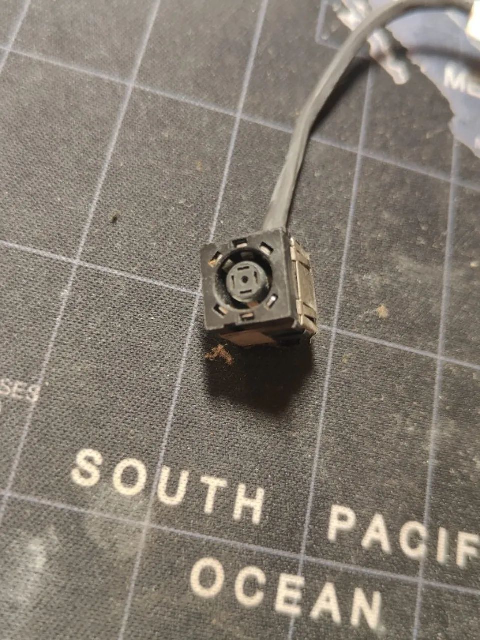 Conector de energia notebook Dell 2 modelos