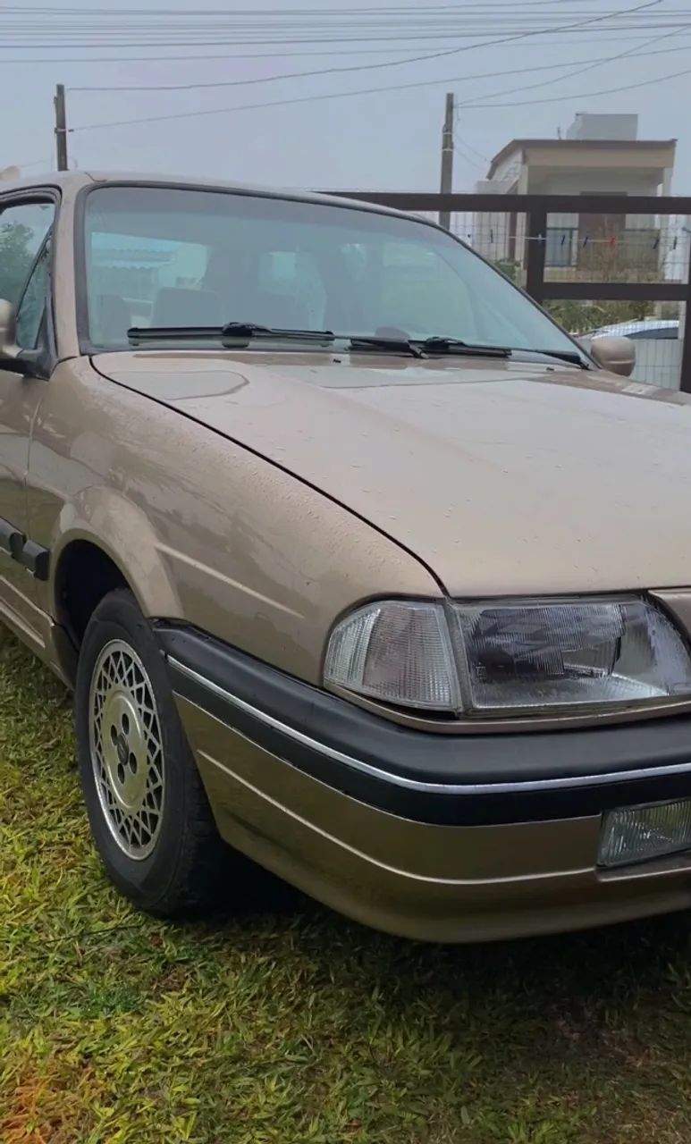 Ford Versailles Versailles Ghia 2.0i / 2.0 2p e 4p 1993
