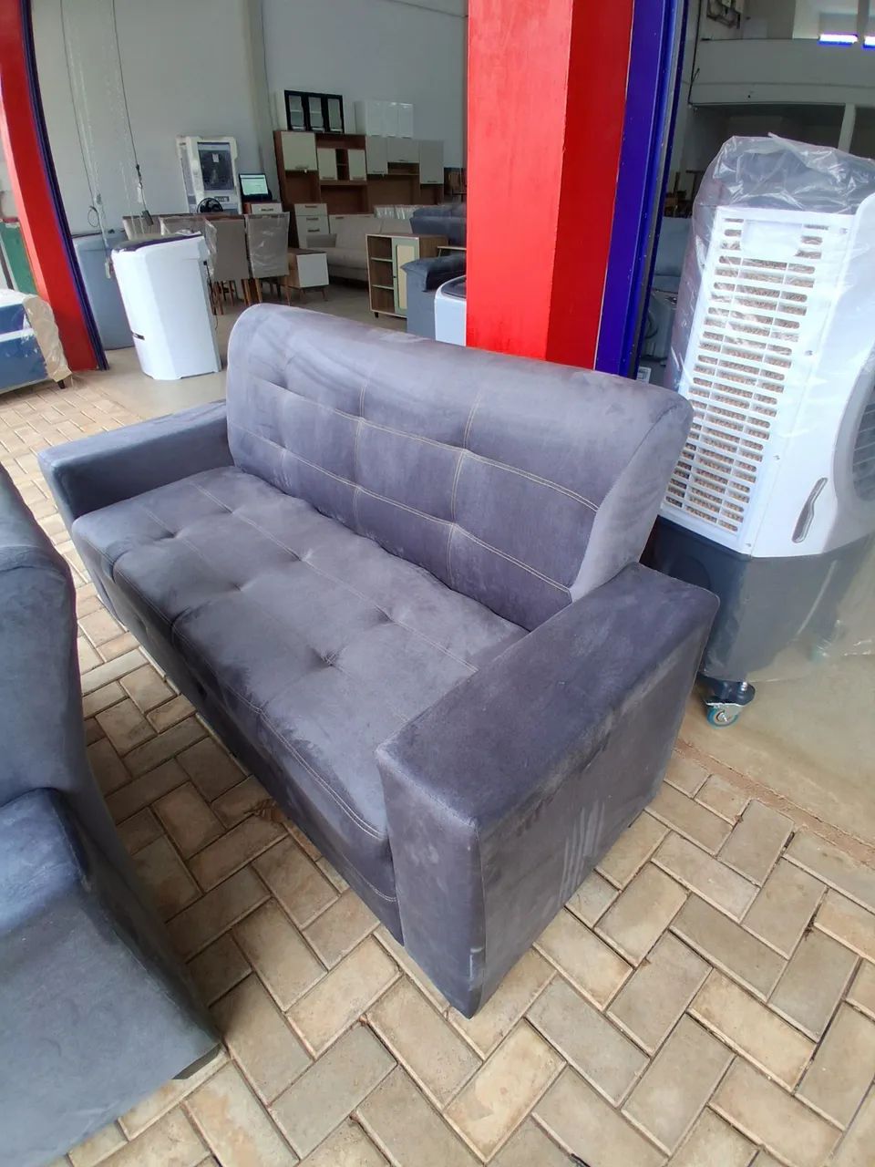 SOFÁ 2 E 3 LUGAR NOVO - Foto 2