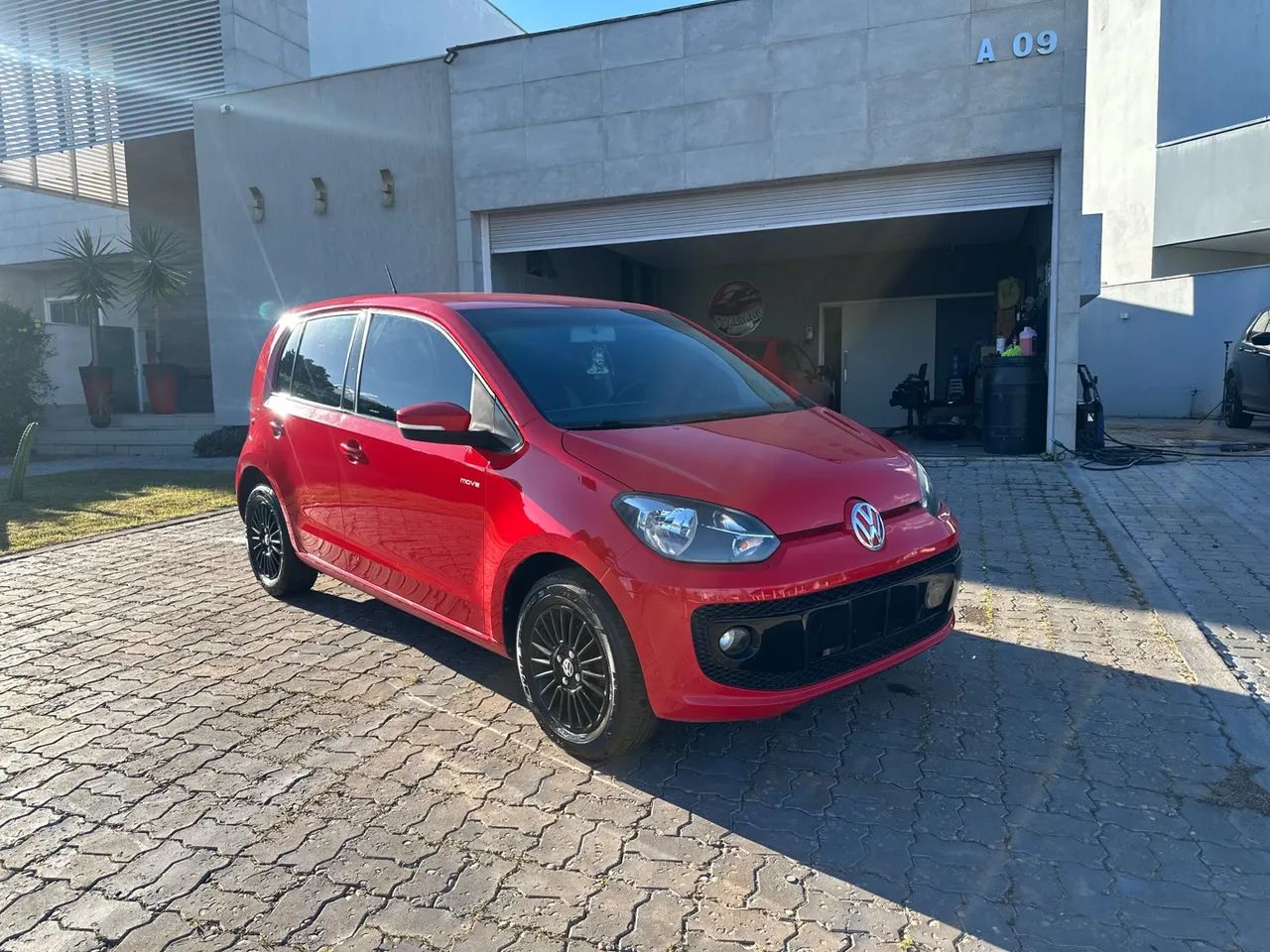 Volkswagen Up! up! move 1.0 TSI Total Flex 12V 5p 2017
