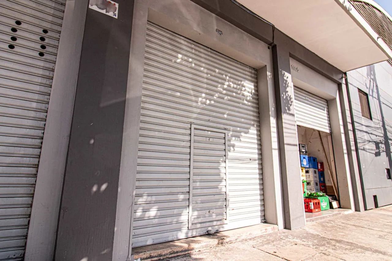 Loja na Rua Anhaia, 1097  61 m² - Foto 2