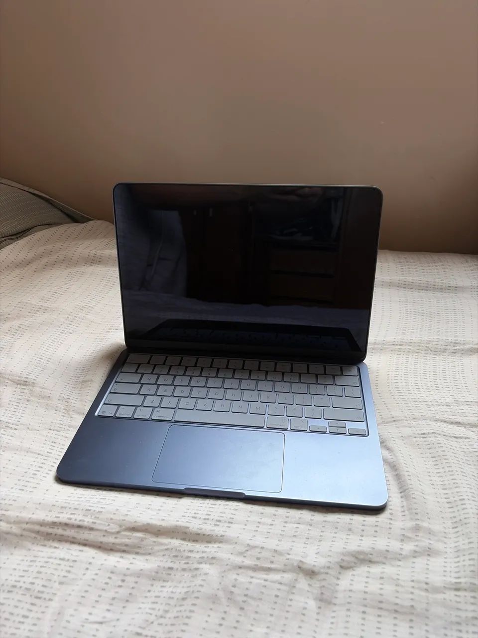 MacBook Neo - Na Garantia - Azul - 256GB - Foto 2
