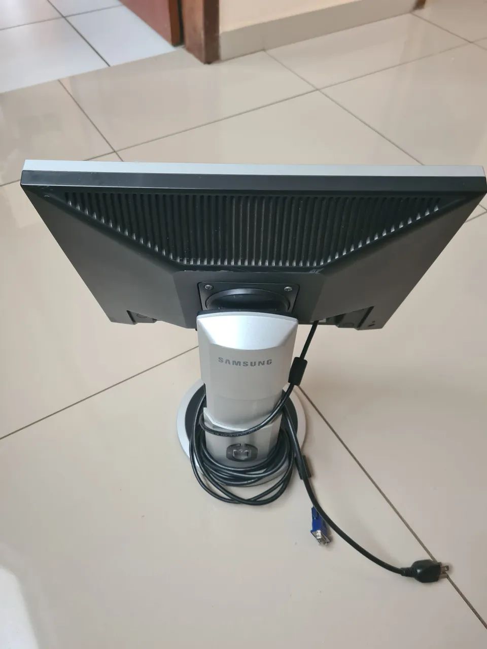 Monitor Samsung SyncMaster 17? LCD para PC - Foto 3