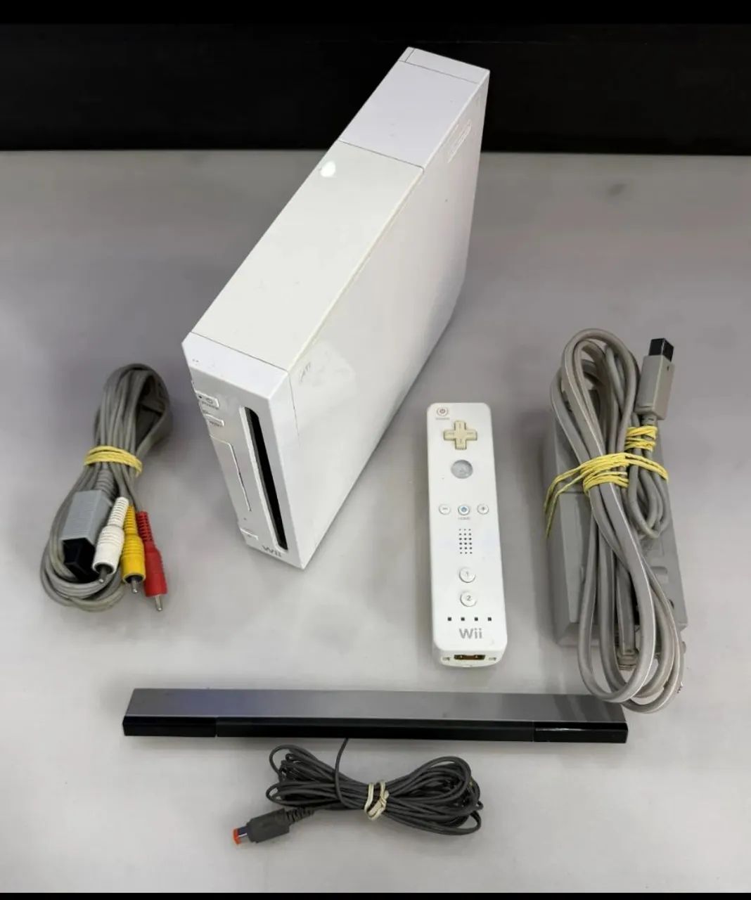 NINTENDO WII BRANCO COM DRIVE LENDO. - Foto 2