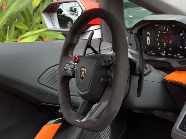 Lamborghini Temerário 4.0 V8 Bi-Turbo Aut. 2026, foto 14 de 20