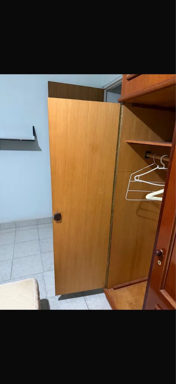 Guarda roupas e mesas de cabeceira - Foto 5