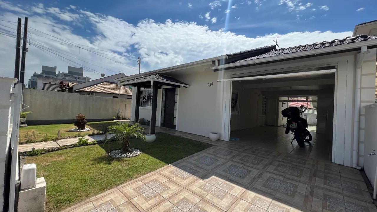 Alugo casa 4 dormitórios Rio Grande Palhoça  - Foto 3