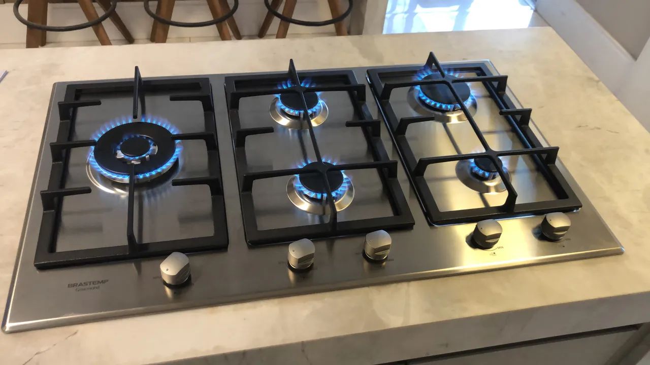 Instalação e conversão de fogão e cooktop 