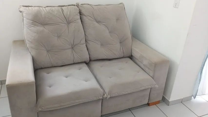 Sofá Retrátil de 2 Lugares
