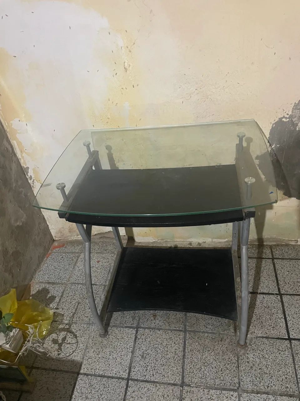 Mesa pra computador ou notebook  - Foto 3