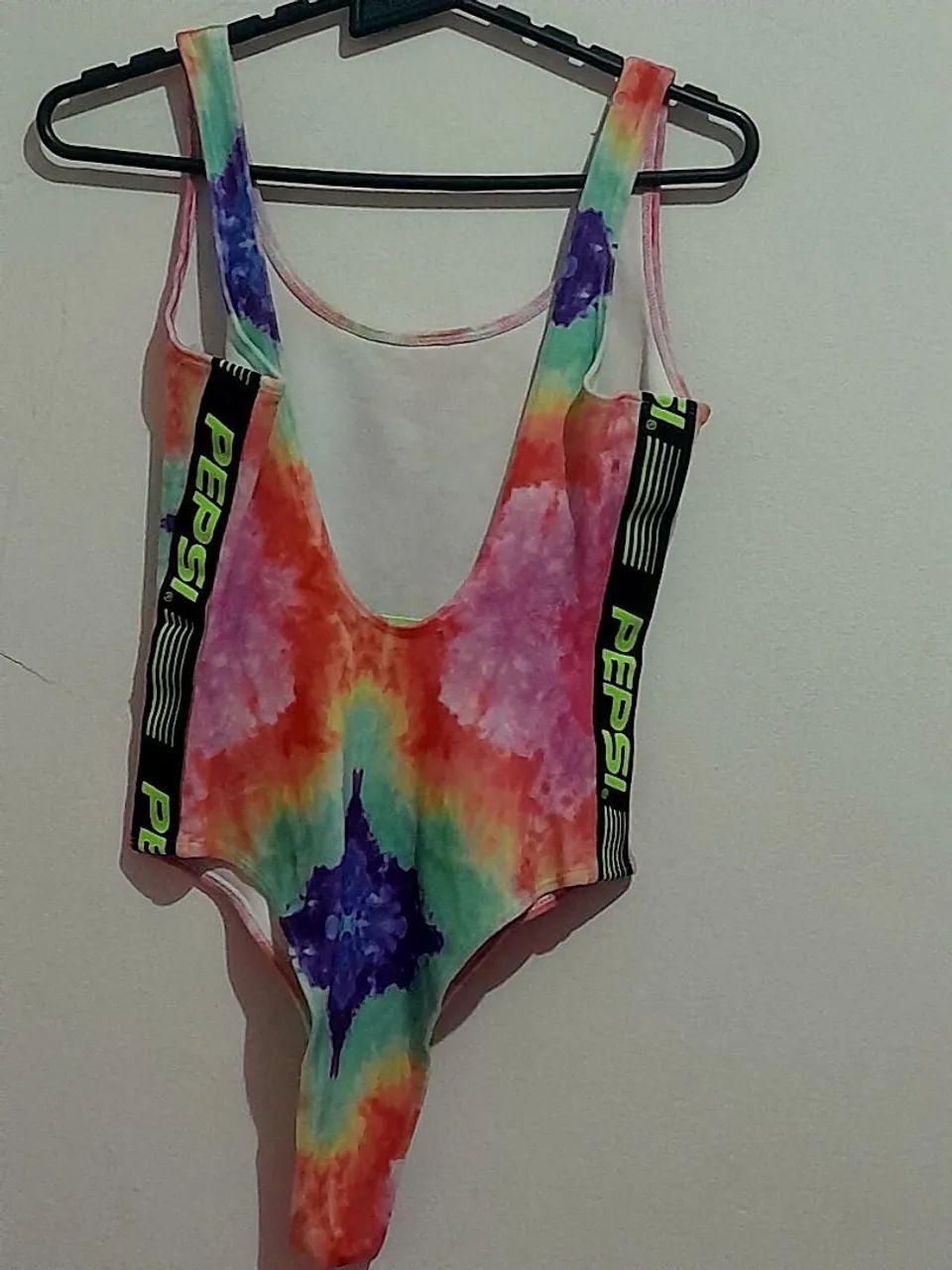 Body feminino forever 21 pepsi - Foto 2