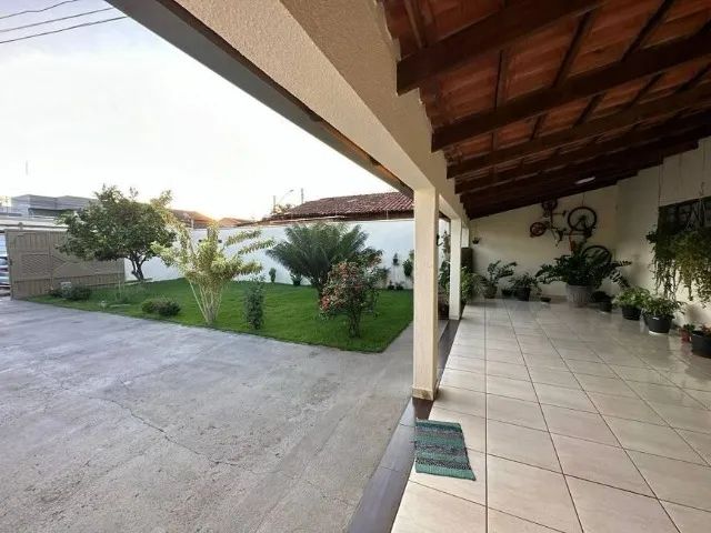 vende se imovel 3 quartos  mobiliado com um belo jardim  - Foto 3