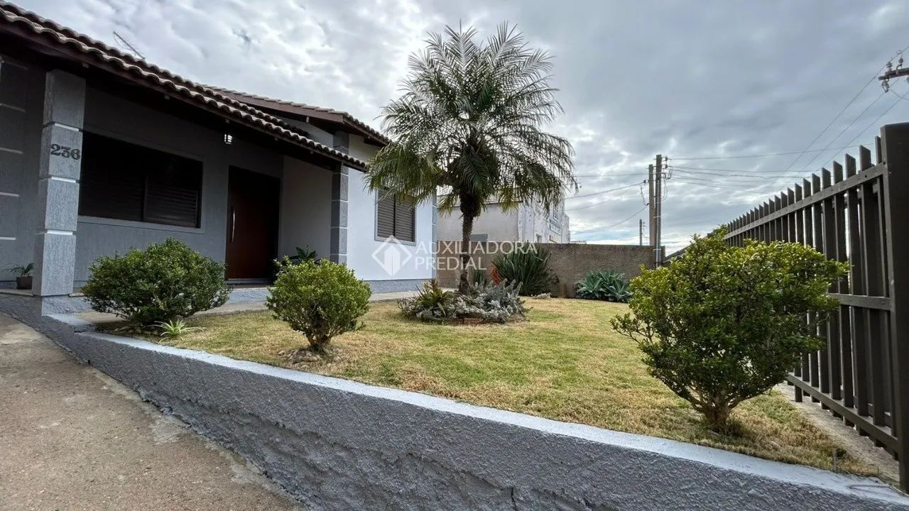Casa à Venda com Vista Mar no Bairro Vila Nova Alvorada em Imbituba