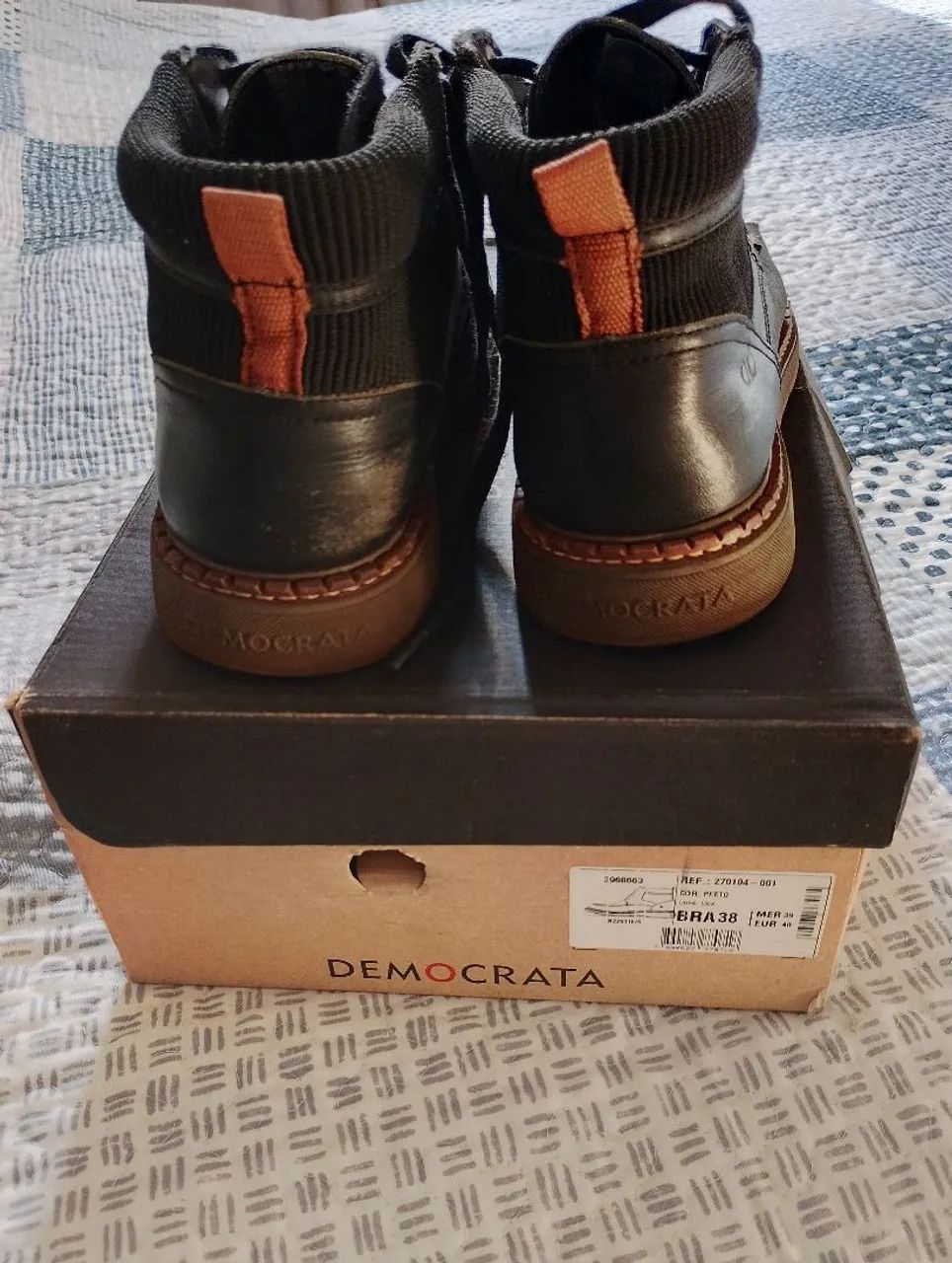 VENDO BOTA DEMOCRATA  - Foto 3