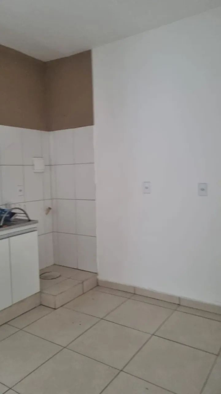Aluga - se Kitnete na QS 601