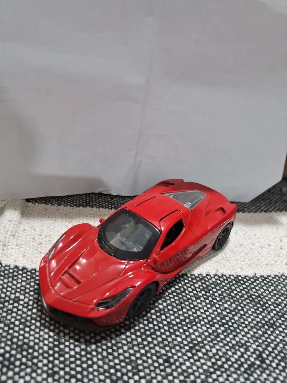 Miniaturas carros e bicicletas  - Foto 2