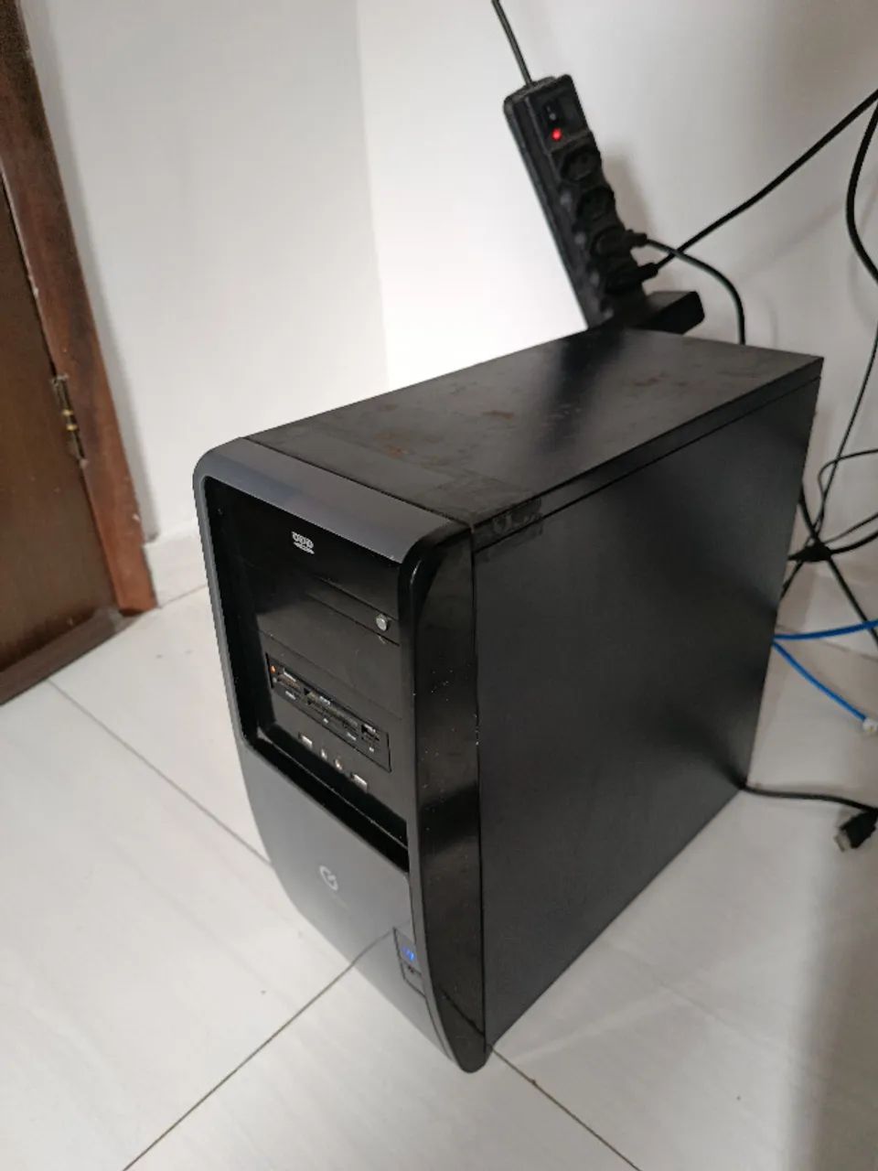 Computador Completo - AMD FX 8 Núcleos + Placa de Vídeo NVIDIA