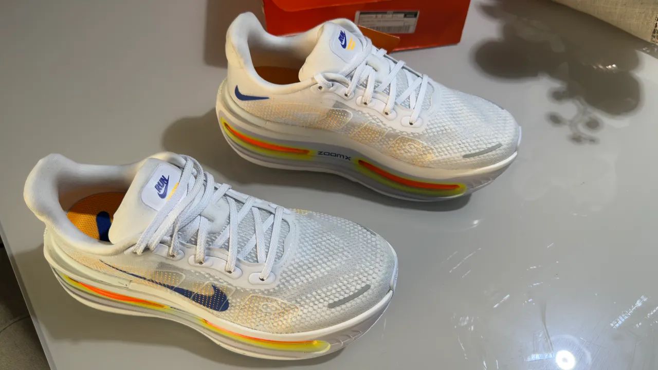 NIKE VOMERO PREMIUM ORIGINAL 40BR  - Foto 3