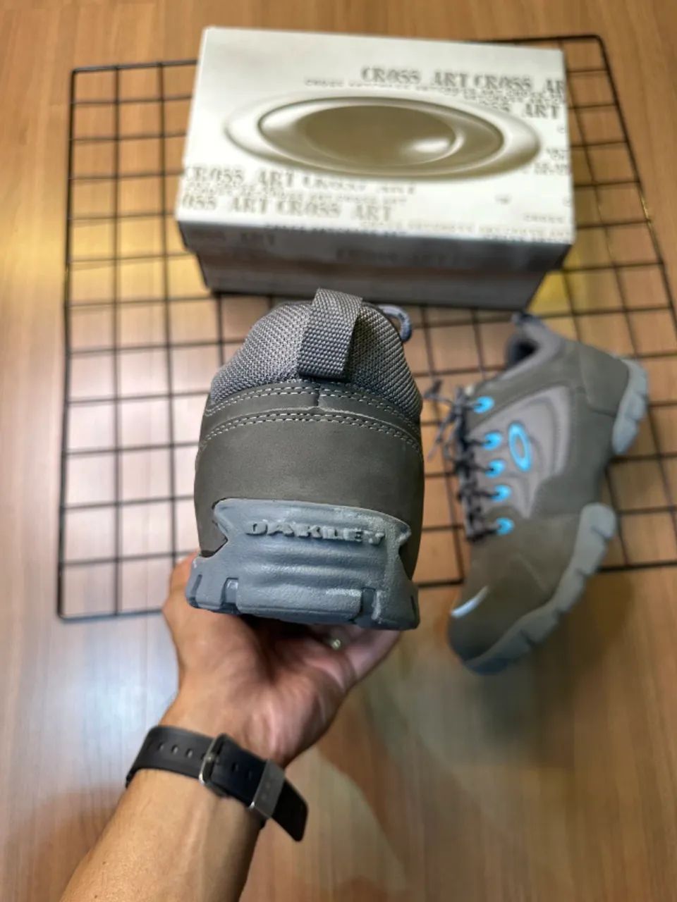 Tênis Oakley Halftrack Low 2 Cinza e Azul - Foto 6